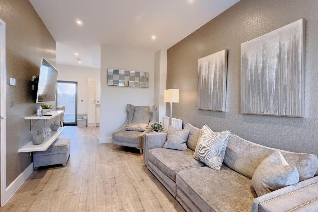 No6, Luxury Townhouse Near Bicester Village Ngoại thất bức ảnh